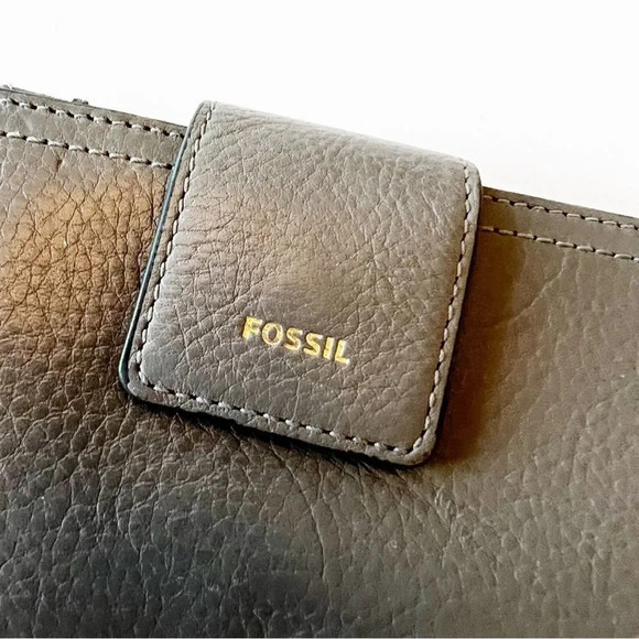 Fossil Logan Gray Leather‎ Wallet Goldtone Hardware - Picture 3 of 8